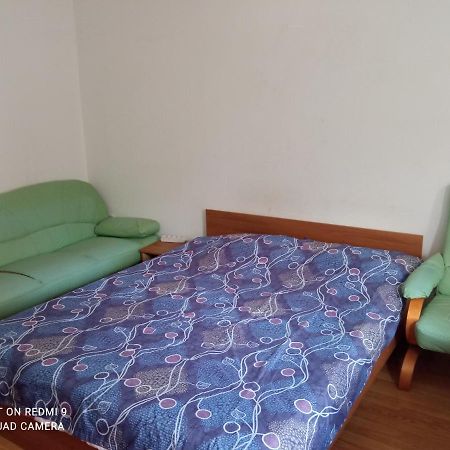 Studio Andreea Apartamento Bucarest Exterior foto